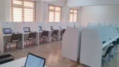 Sınav Salonunda 'Sıfır Tolerans' Silsilesi: Güvenlik Kapısından Geçemeyen Yasaklı Eşyalar Listesi - YKS